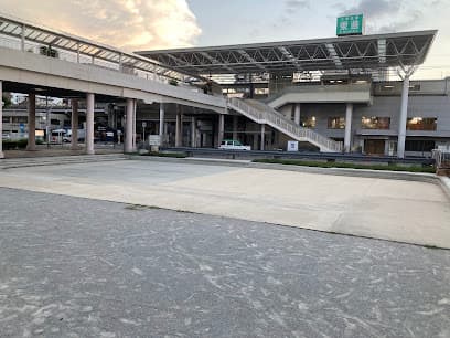 新とよパーク(新豊田駅東口駅前広場)